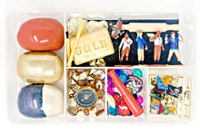 Load image into Gallery viewer, Treasure Hunter Kit - Peacemakers Play